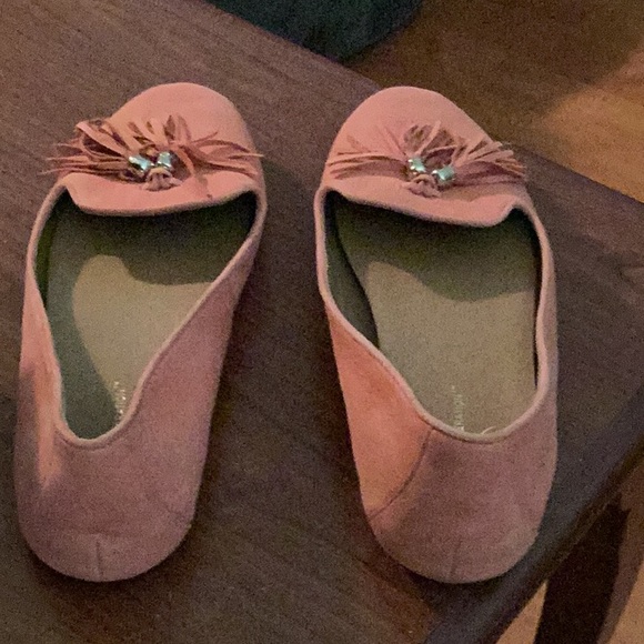 BCBG flats 9.5 (39.5) - Picture 3 of 4